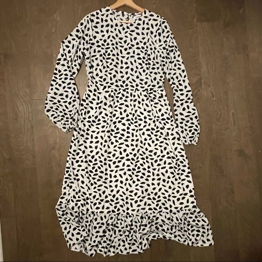 Missguided White Dalmatian Print Ruffle Hem Oversized Midaxi Smock Dress - Picture 7 of 8